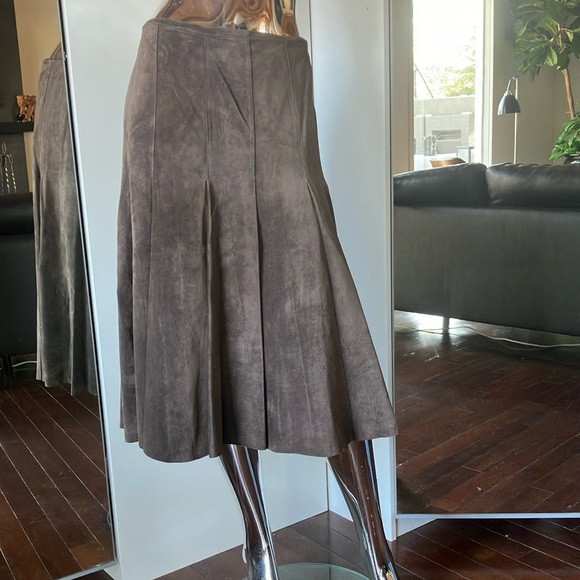 Danier Dresses & Skirts - Washable Suede Danier pleated skirt